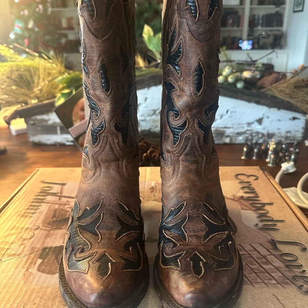 Johnny Ringo Brown and Black Women's Boots